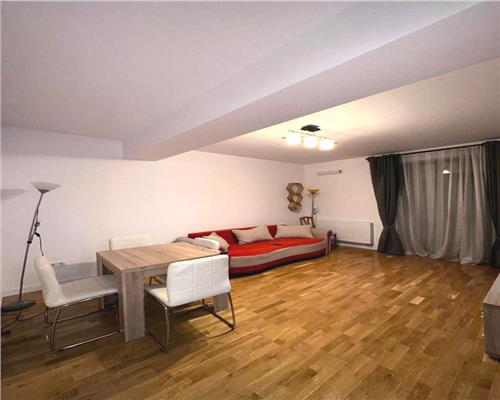 Apartament 2 camere cu gradina, Tractorul