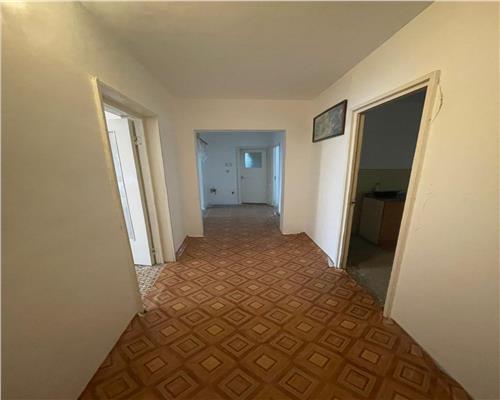 Apartament 4 camere, Darste, Brasov.